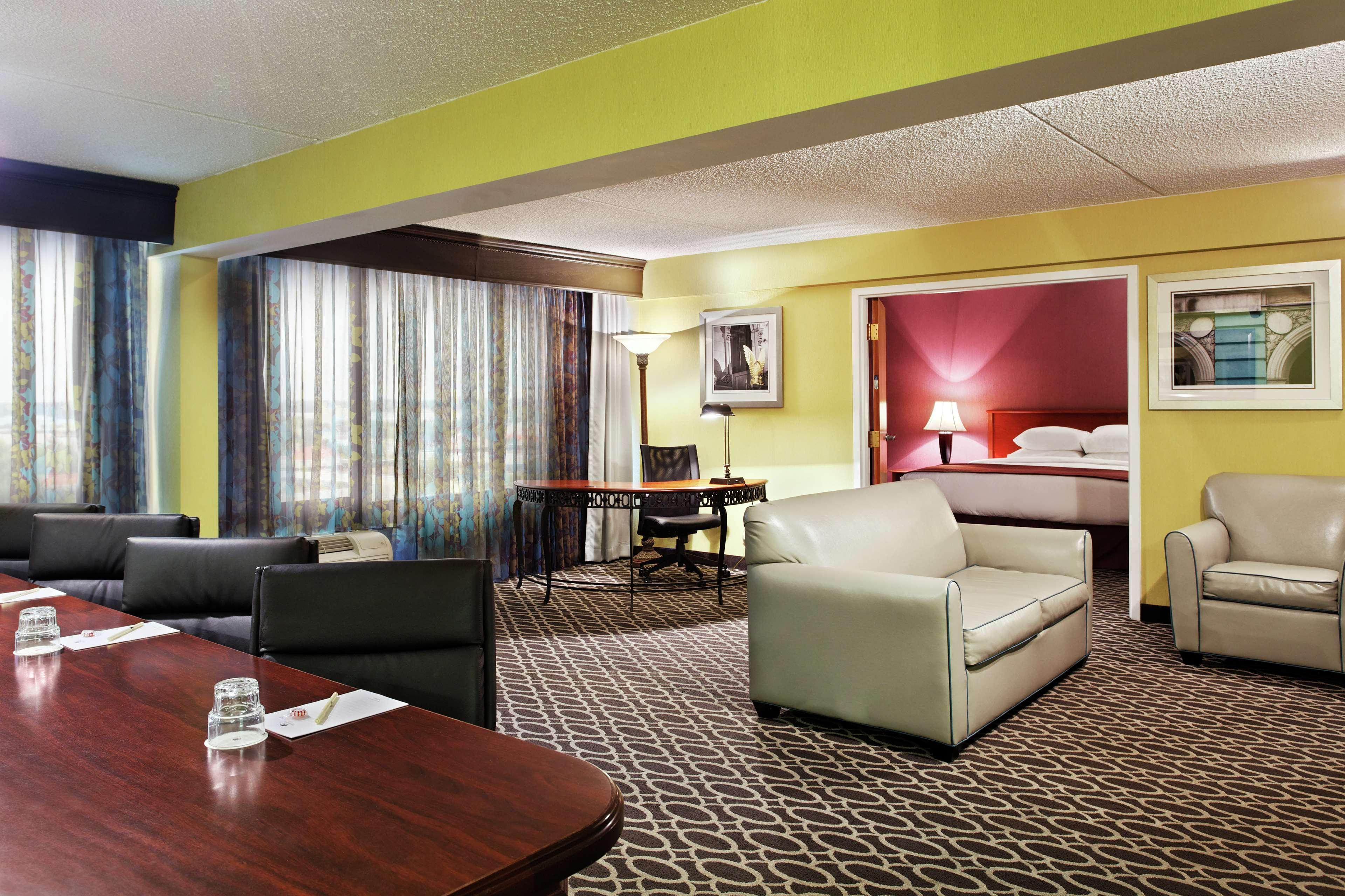 Hotel Doubletree By Hilton Richmond - Midlothian Exterior foto