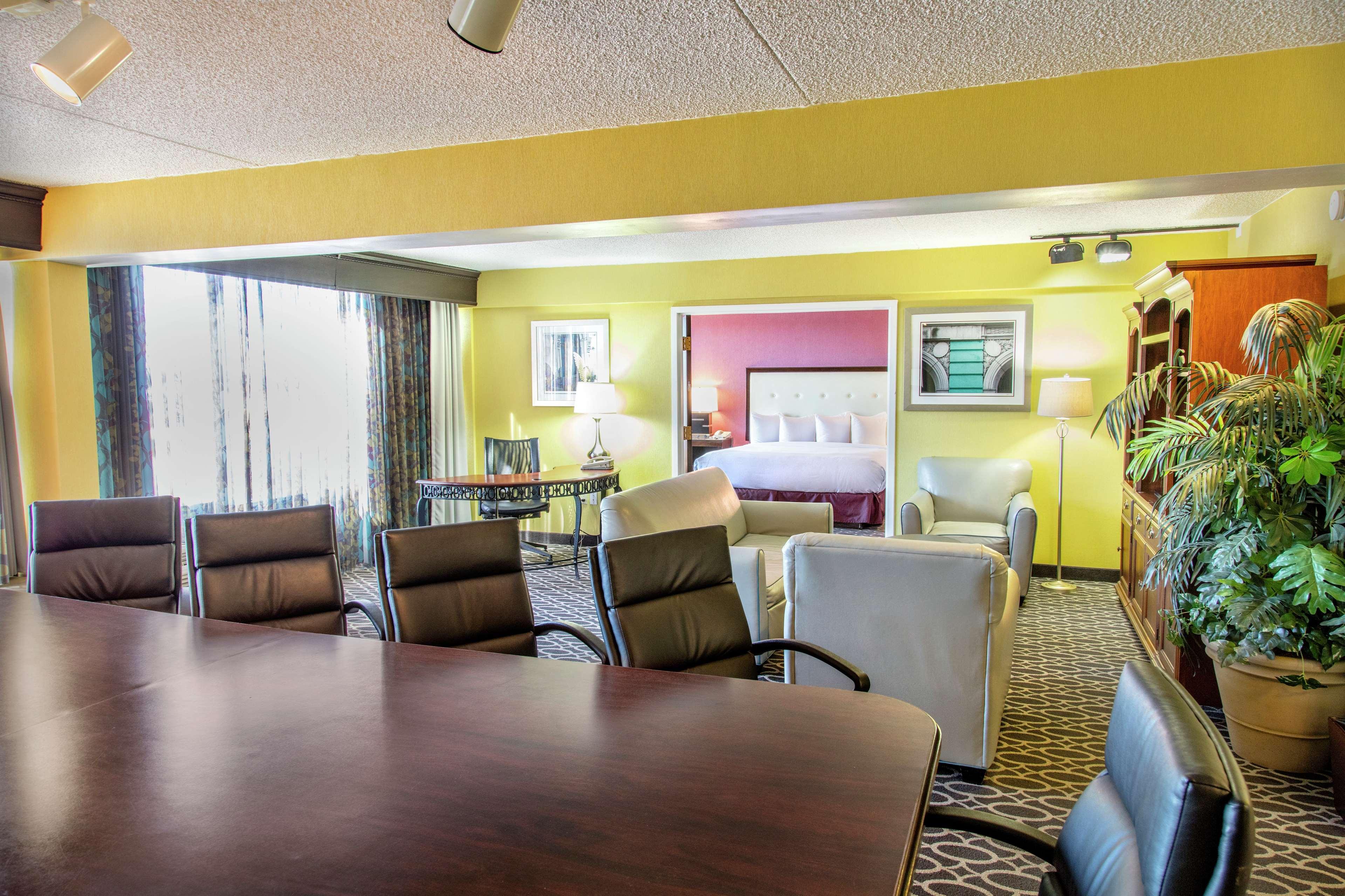 Hotel Doubletree By Hilton Richmond - Midlothian Exterior foto